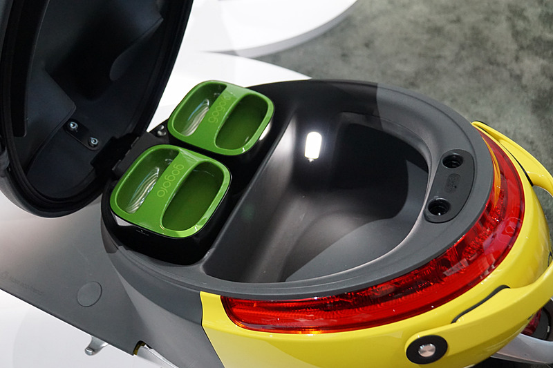 電動スクータ向けのバッテリーシステム