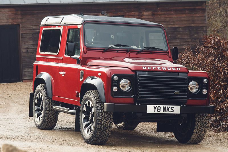 70周年記念限定車「ディフェンダー Works V8」