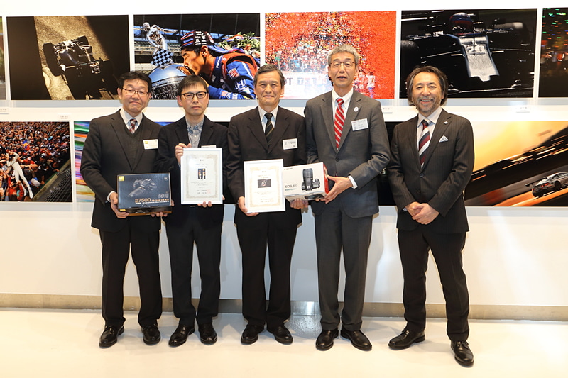 モータースポーツ写真コンテストはJRPA会員全員による投票で選ばれる