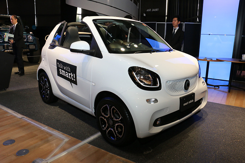 スマート フォーツー カブリオ