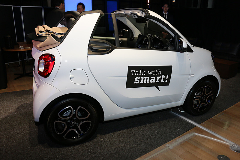 スマート フォーツー カブリオ