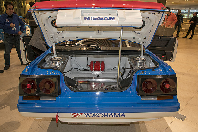 燃料タンクまわりは当時の印象をなるべく壊さないようにしつつ、安全のため最新のアイテムを使って作り直されている