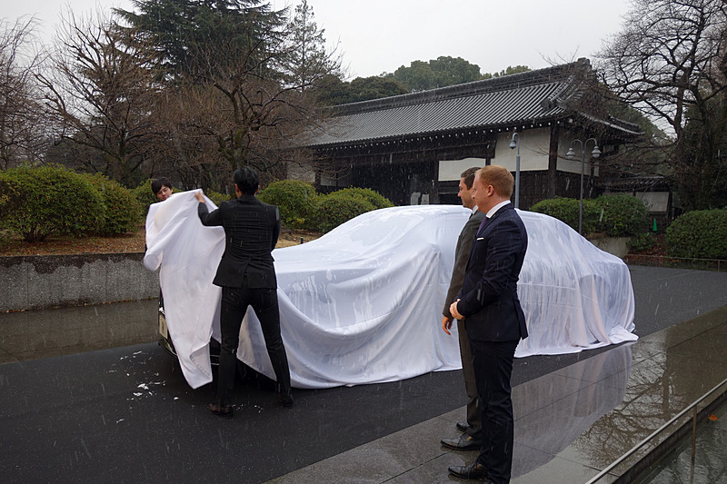 新型ファントムのアンベール