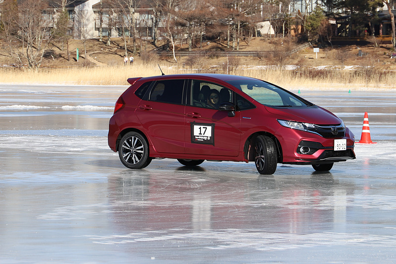 プロスペックが主催する氷上ドライビングレッスン「2018 iceGUARD 6＆PROSPEC Winter Driving Park」に参加してきた