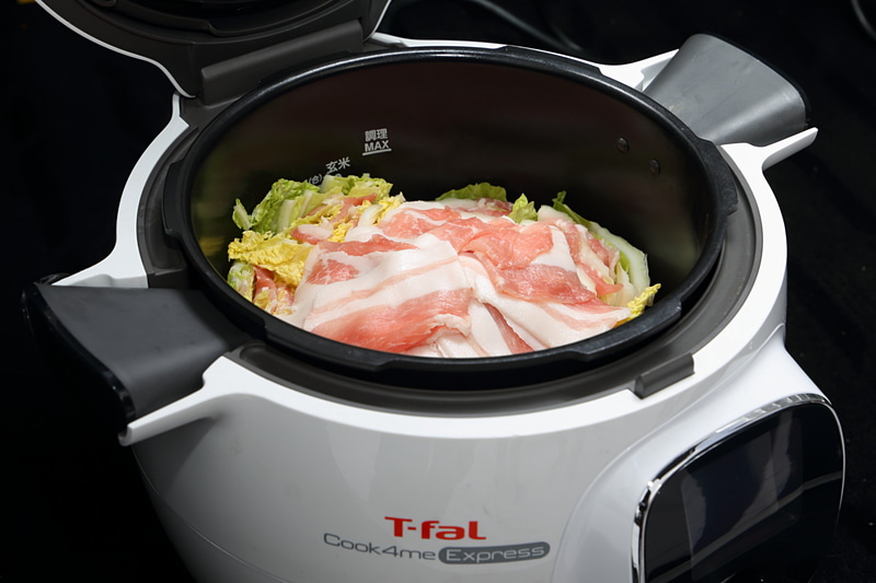 ティファール「Cook4me Express（クックフォーミー エクスプレス）」で豚バラ白菜のミルフィーユを作る！