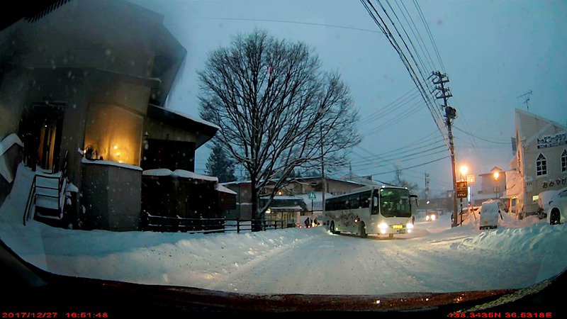 須坂から菅平高原を経由して上田に抜ける山道のドラレコ映像の静止画キャプチャ