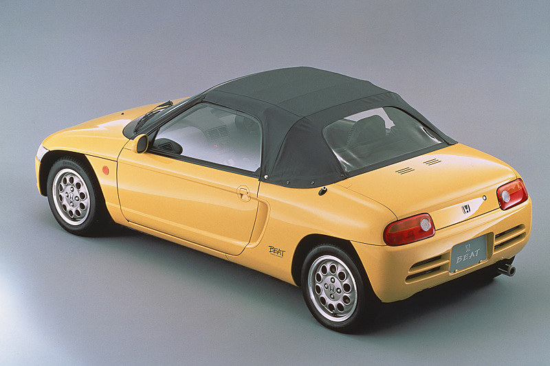 2シーター・ミッドシップ オープンカー「ビート」
