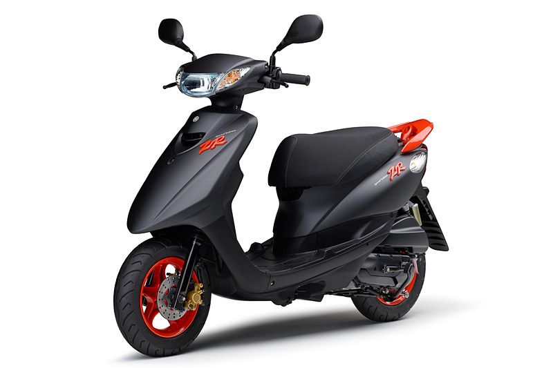 新色「マットダークグレーメタリック1（マットグレー）」の「ジョグ CE50ZR」