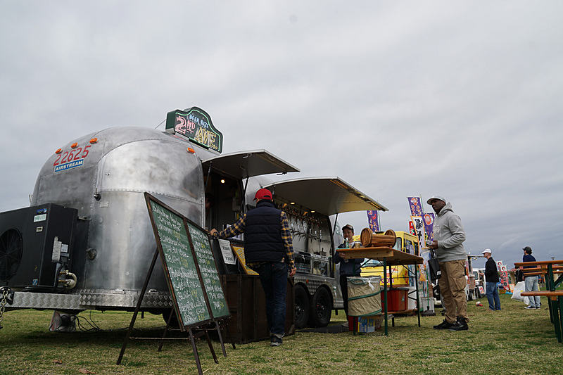 フードコートも用意される