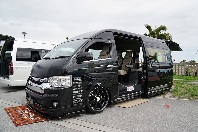 軽自動車、SUV、ハイエースなどのカスタマイズ車