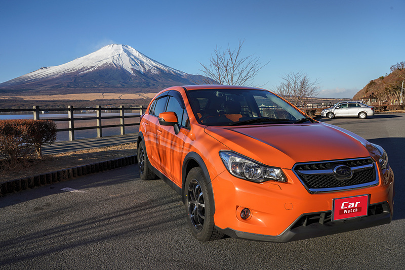 山中湖の長沼親水公園の駐車場。山中湖を周回する道路沿いにあり、もっとも分かりやすく駐めやすい山中湖の富士山ビュースポットだ