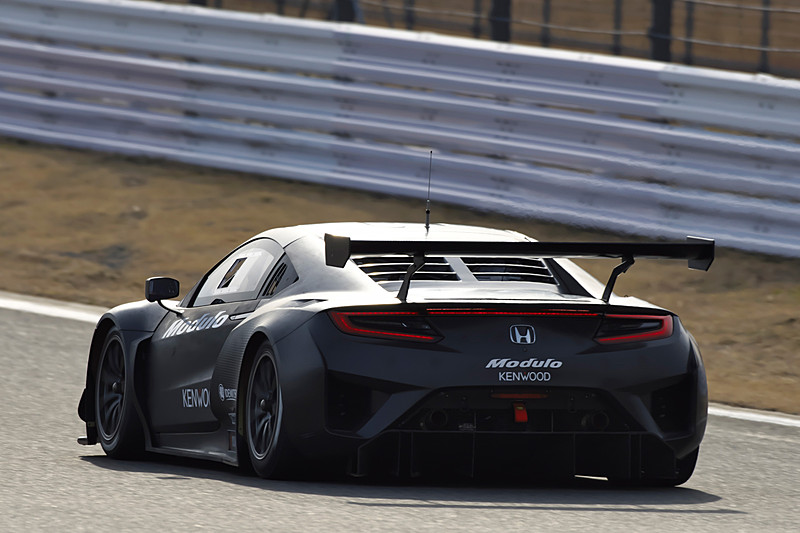 後半の走り。主に大津弘樹選手が担当