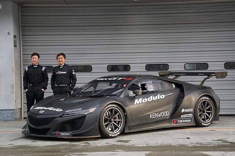 テスト終了後の記念撮影