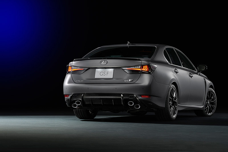 GS F特別仕様車“F 10th Anniversary”