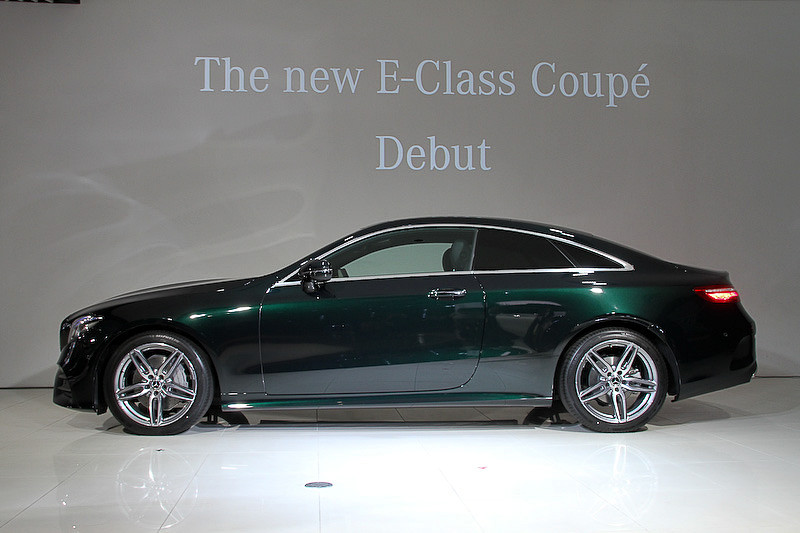 E 200 クーペ スポーツ
