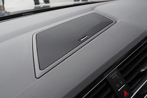 Dynaudioサウンドシステムを搭載したフォルクスワーゲン限定車 