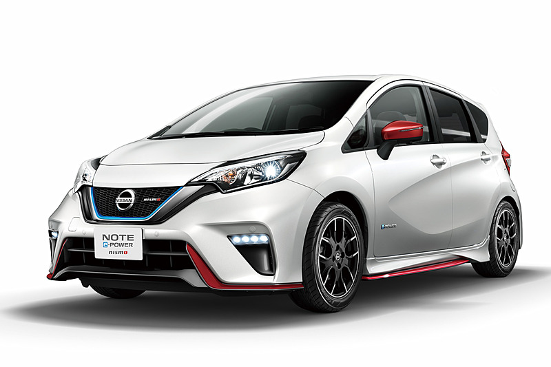 NOTE e-POWER NISMO（NISMO SPORTS PARTS装着車）