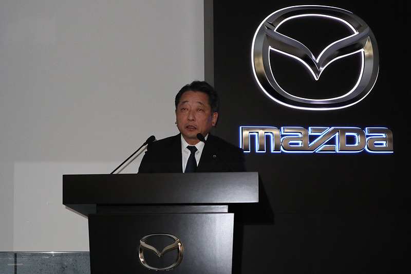 マツダの2018年3月期 第3四半期9カ月累計の決算内容について、マツダ株式会社 常務執行役員 企画領域統括補佐、財務担当 藤本哲也氏が解説