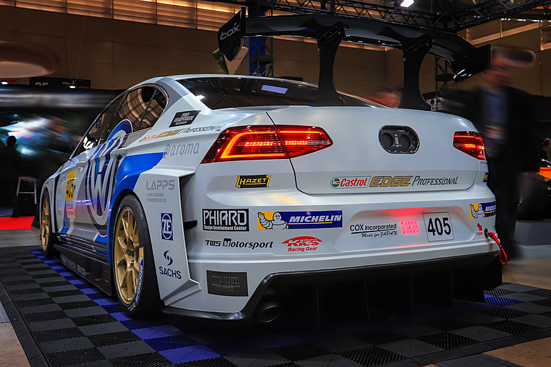 Passat R-Line Evolution