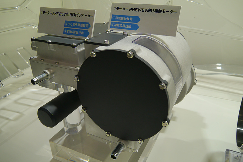 PHEV/EV向けモーターおよびインバーター