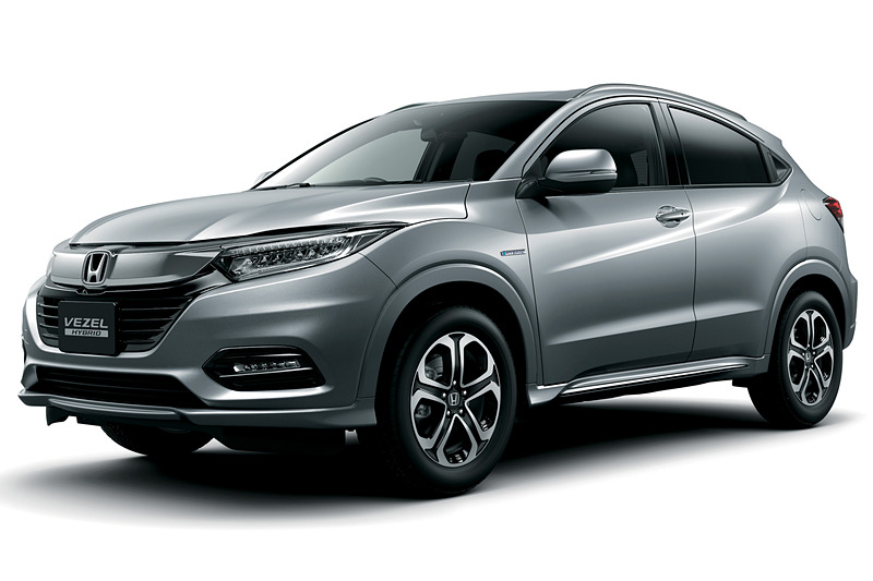 「ルナシルバー・メタリック」