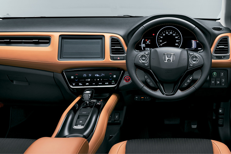 HYBRID Z Honda SENSINGのインテリア（ジャズブラウン内装）