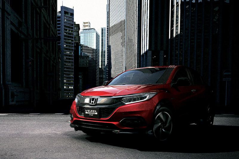 エンジン構造を見直し、ハイブリッドシステムの制御をチューニング。「リアルタイムAWD」のトルク制御モデルも進化させて雪上での走行性能を高めた