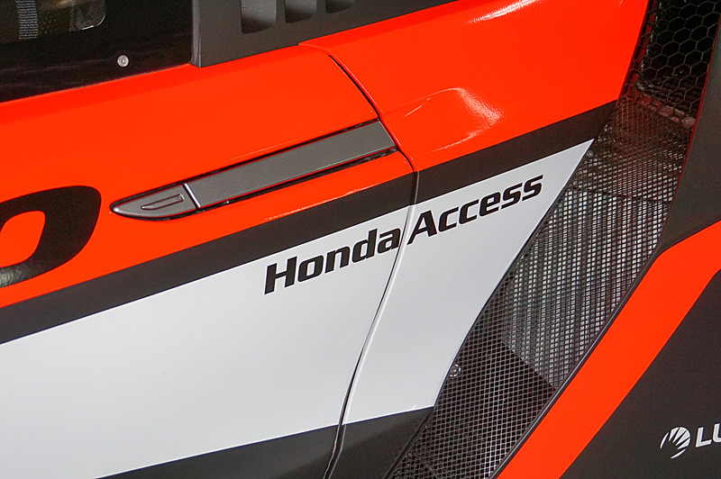 34号車 Modulo KENWOOD NSX GT3のカラーリング