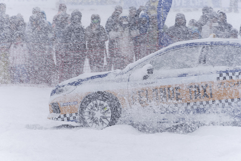 新井選手によるデモンストレーション