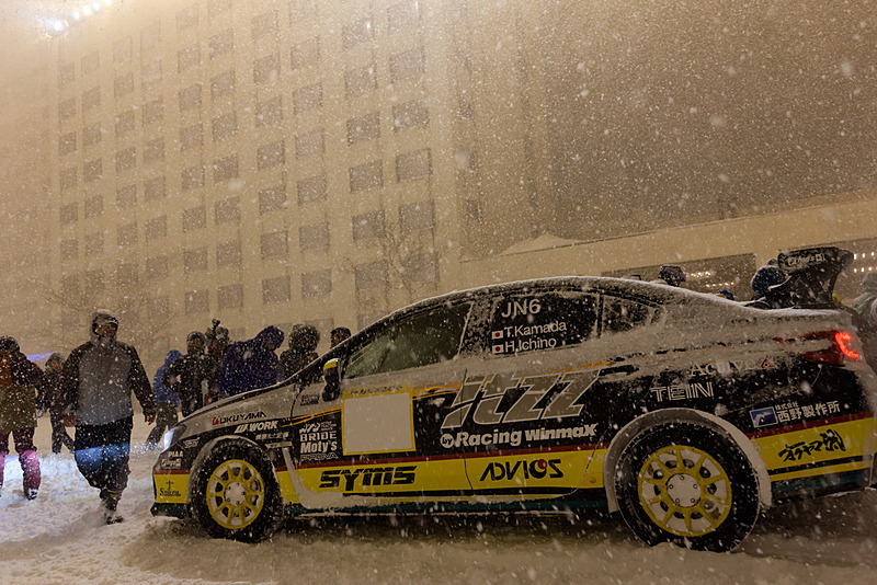 走行の終わった鎌田選手の車両