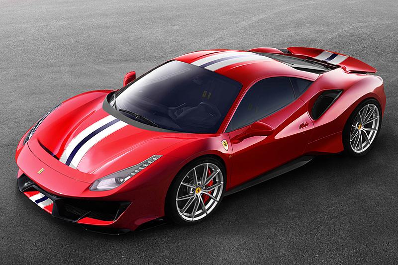 伊フェラーリ、史上最強720馬力のV8ターボを搭載する「488 Pista」