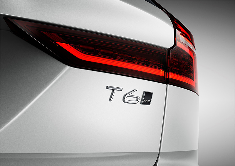 ガソリンモデルの「T6」