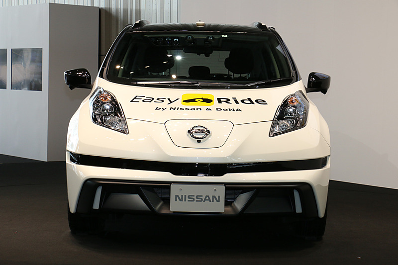 2013年から積み重ねてきた公道での実証実験のノウハウを活かし、安全にしっかりと実証実験を行なうため、新しい実験用車両でも初代リーフを採用しているとのこと