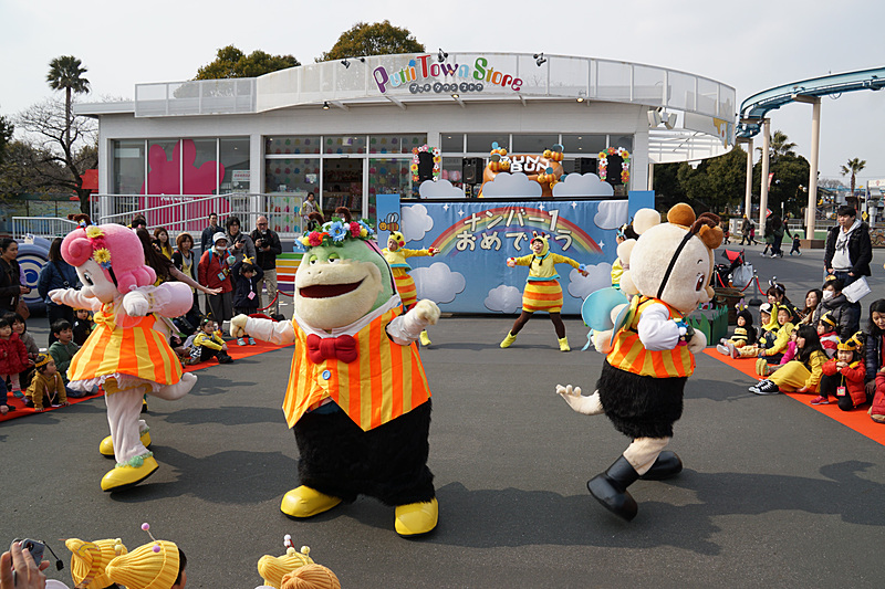 親子参加型のイベント「BeeHappyグランプリ」などが行なわれる春イベント「コチラファミリーのプッチハッチグランプリ」が3月3日～5月31日に開催される