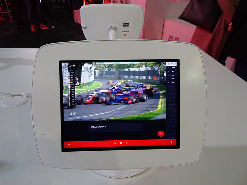 F1 TV Proを契約するとこのように、スマホやタブレットでF1レースをストリーミング視聴できる