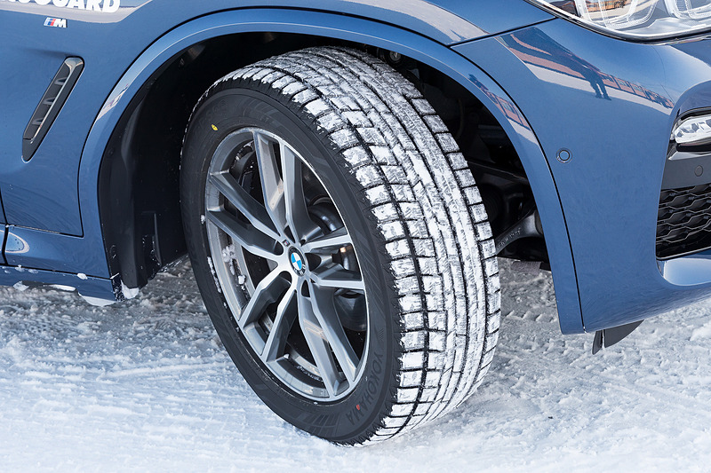 まるで“スポーツスタッドレス”といった感覚のアイスガード 6 Z・P・S。今後どのようにバランスさせてくるのだろうか