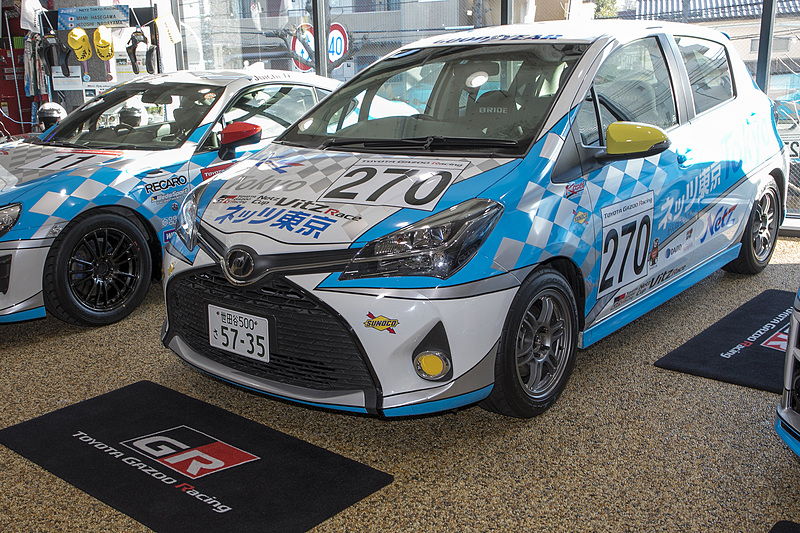 清水選手がドライブするヴィッツ。清水選手は2017年にもヴィッツレースにスポット参戦している