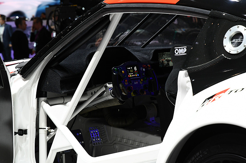 ジュネーブショーで公開された「GR Supra Racing Concept」