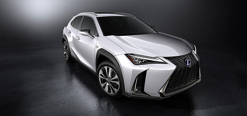 UX250h“F SPORT”（欧州仕様）