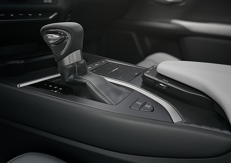 UX200 インテリア（欧州仕様）