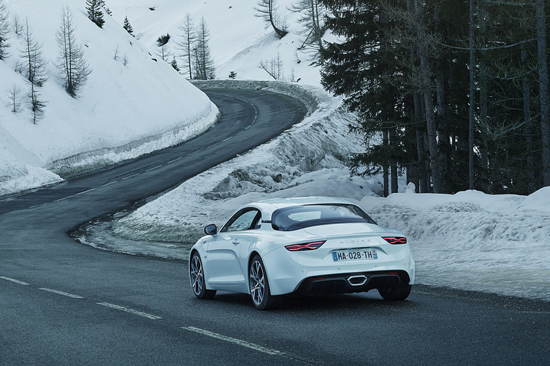 A110 Pureの走行イメージ