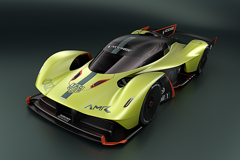 ヴァルキリー AMR Proは1kg/1BHPを上まわるパワーウェイトレシオを実現