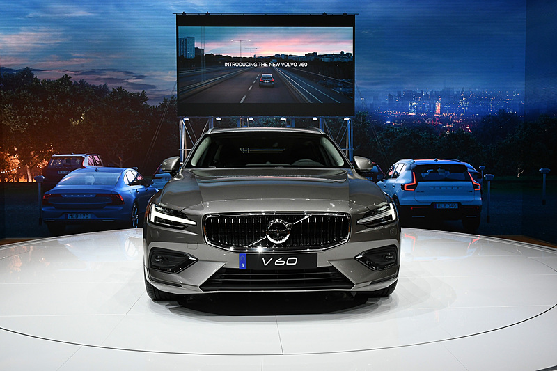 新型V60のエクステリア