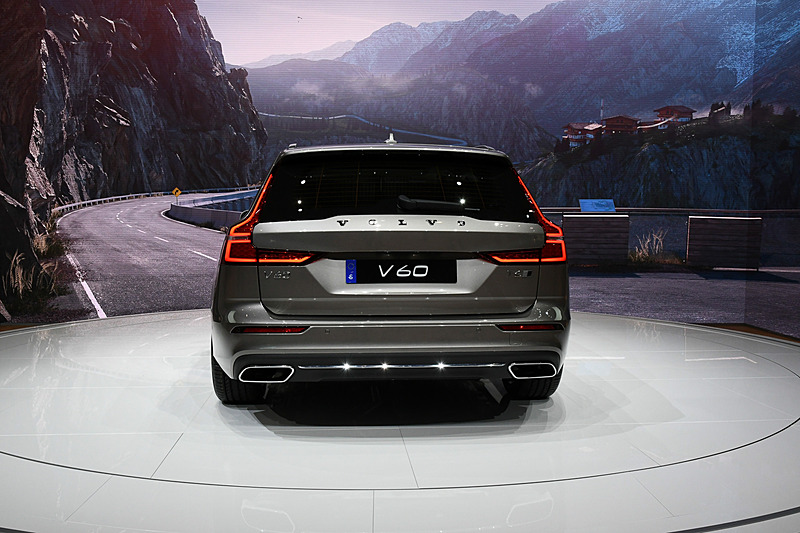 新型V60のエクステリア