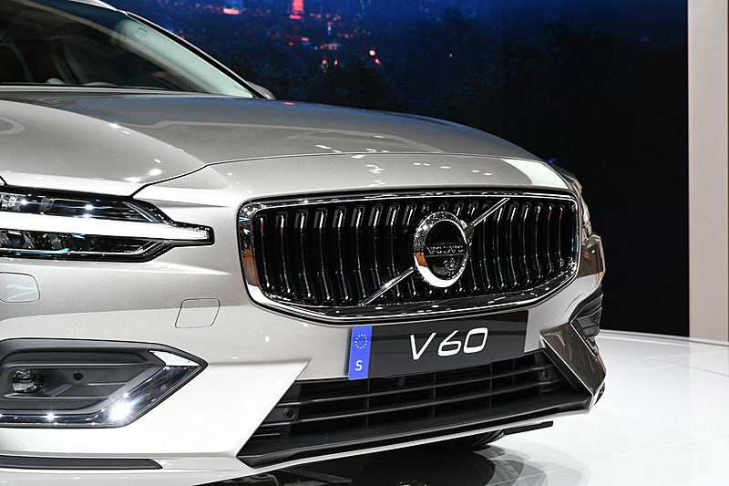 新型V60のエクステリア