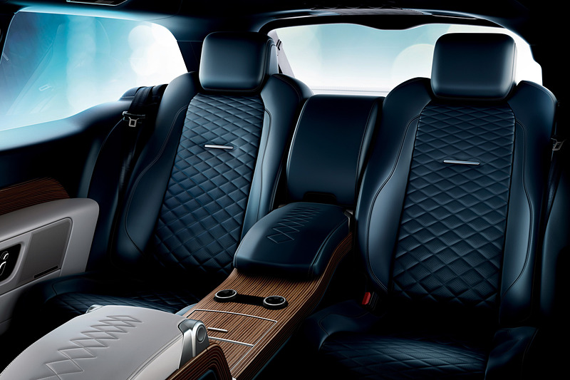 RANGE ROVER SV COUPÉのインテリア
