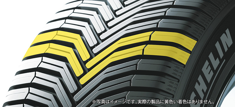 独自のトレッドパターンが発揮する雪踏み効果で圧雪路面にも対応。タイヤ側面に「スリーピーク・マウンテン・スノーフレークマーク」が与えられる