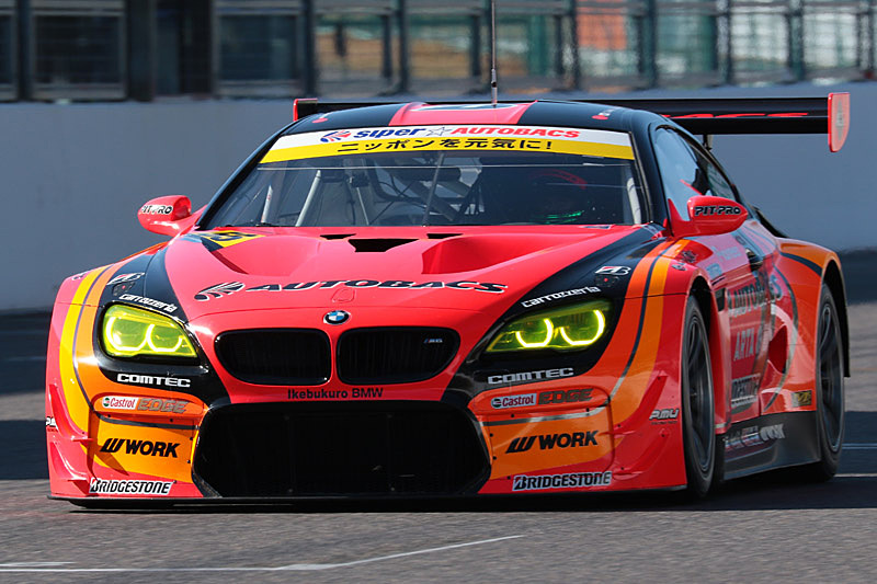 土屋圭市氏がドライブするARTA BMW M6 GT3