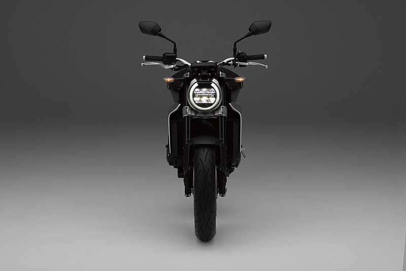 ハイビーム点灯