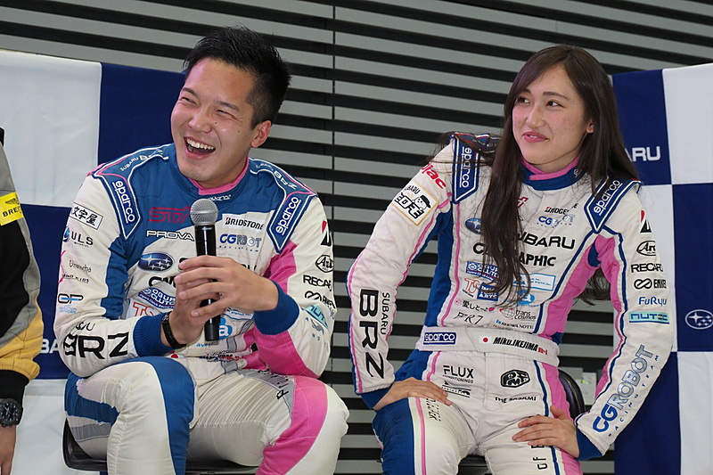 カテゴリーを超え、ドライバー同士の連携が強くファンとの一体感も強いのがスバルモータースポーツの特徴の1つだ